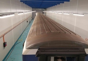 Bahnwagen in Sanierungszone